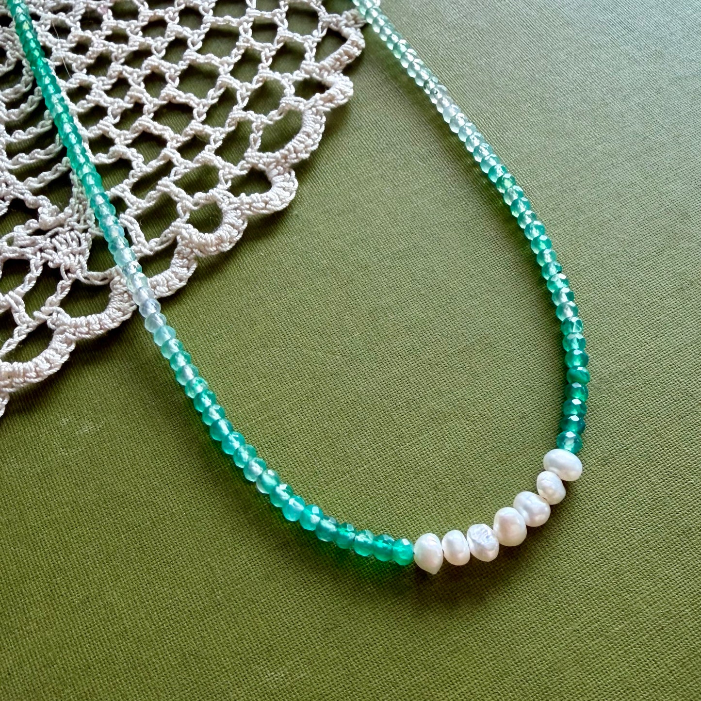 Green Onyx and Pearl Beaded Necklace