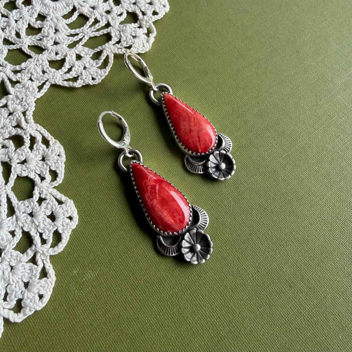 Red Spiny Oyster Earrings with Flower Detail