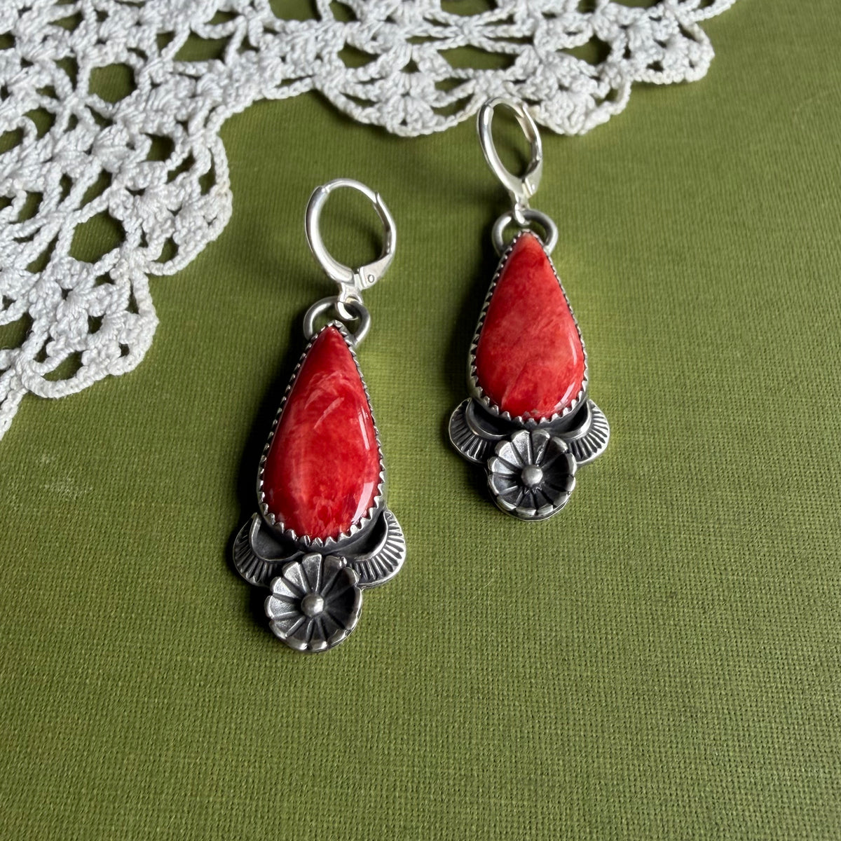 Red Spiny Oyster Earrings with Flower Detail