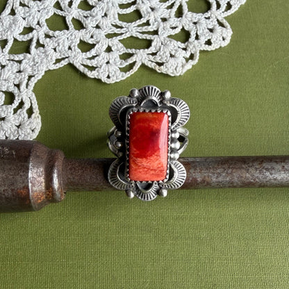 Spiny Oyster Ring Size 8.75