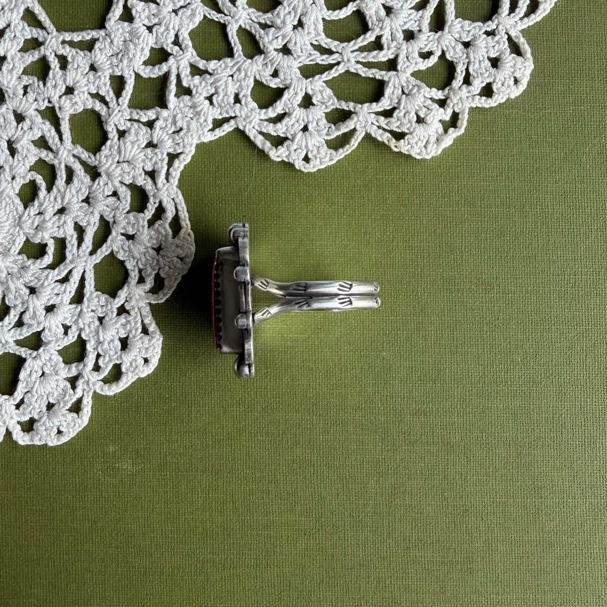 Spiny Oyster Ring Size 7.25