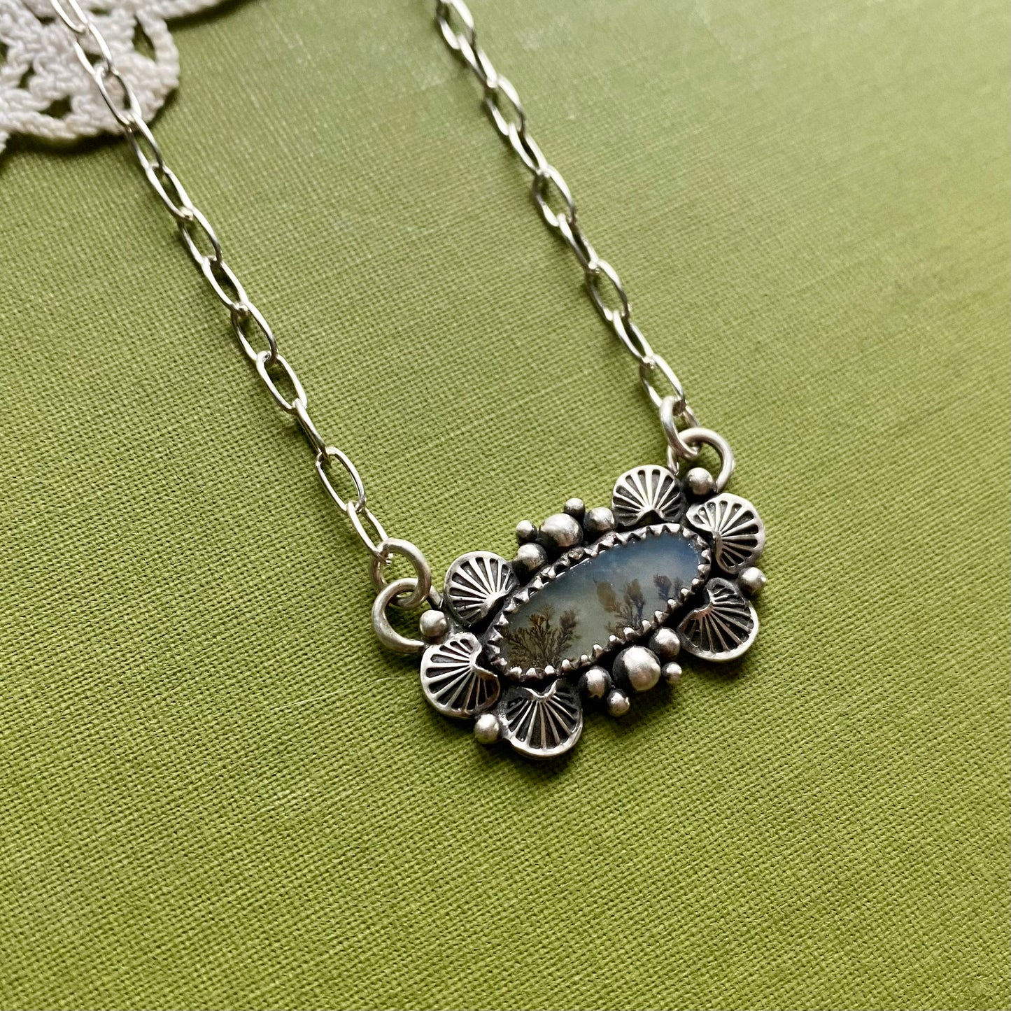 Brown Dendritic Agate Necklace