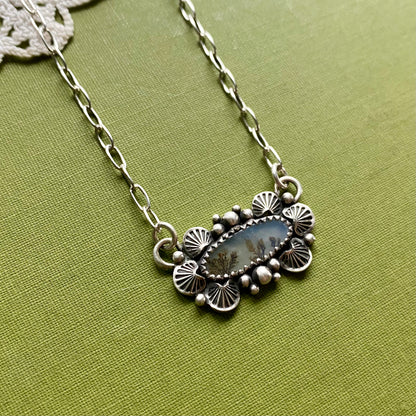 Brown Dendritic Agate Necklace