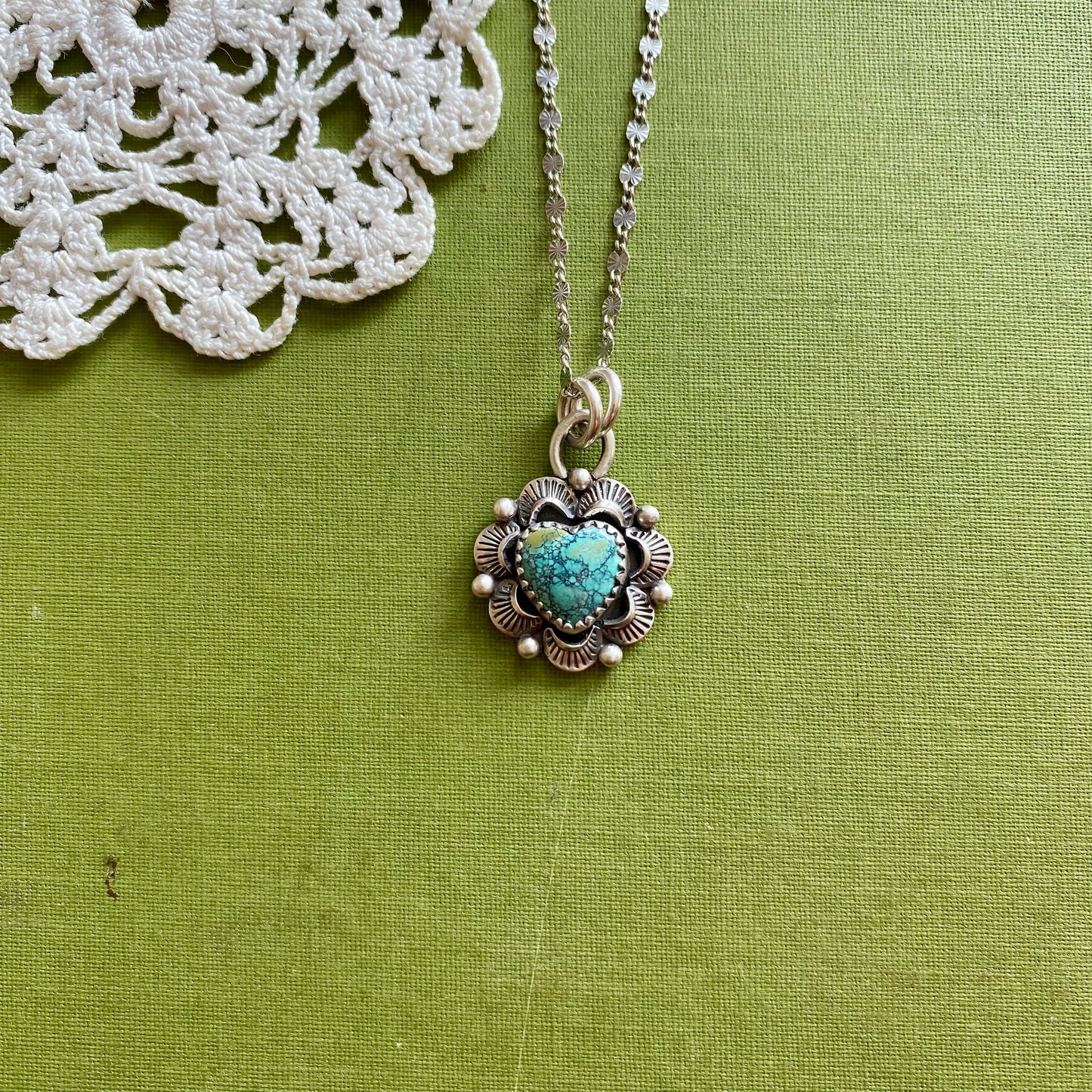 Hubei Cloud Mountain Turquoise Heart Pendant