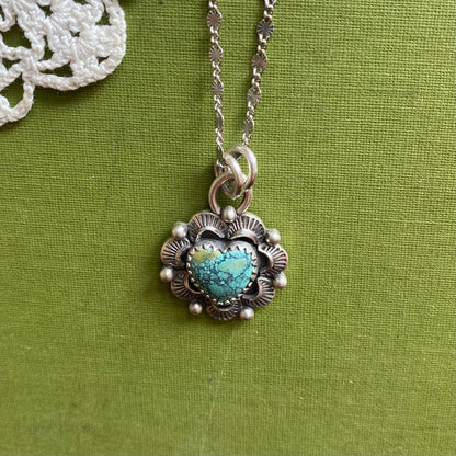 Hubei Cloud Mountain Turquoise Heart Pendant