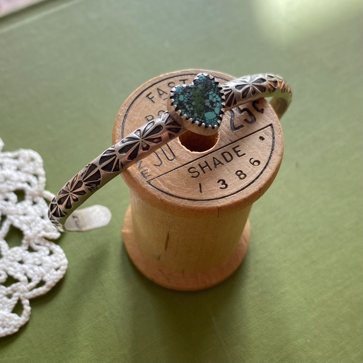 Hubei Cloud Mountain Turquoise Heart Cuff Bracelet
