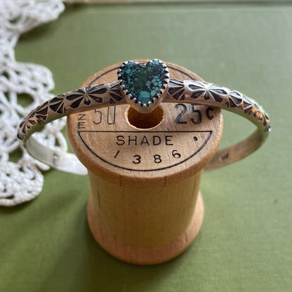 Hubei Cloud Mountain Turquoise Heart Cuff Bracelet