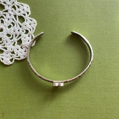 Hubei Cloud Mountain Turquoise Heart Cuff Bracelet