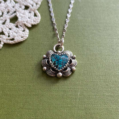 Hubei Cloud Mountain Turquoise Heart Pendant