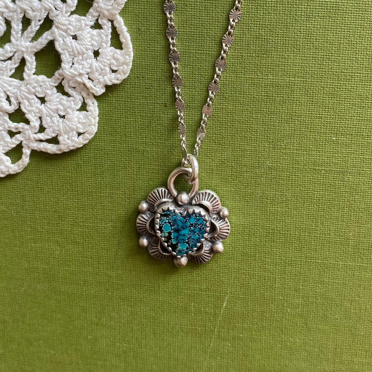 Hubei Cloud Mountain Turquoise Heart Pendant