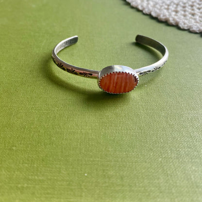 *FLAWED* Spiny Oyster Stamped Cuff