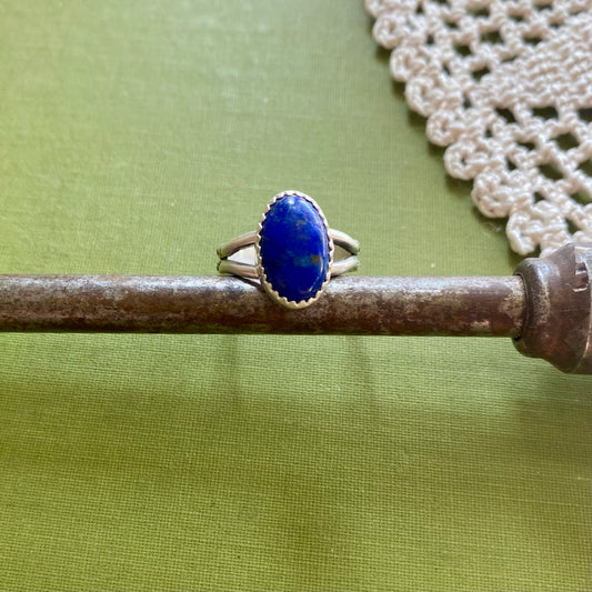 Simple Lapis Lazuli Ring