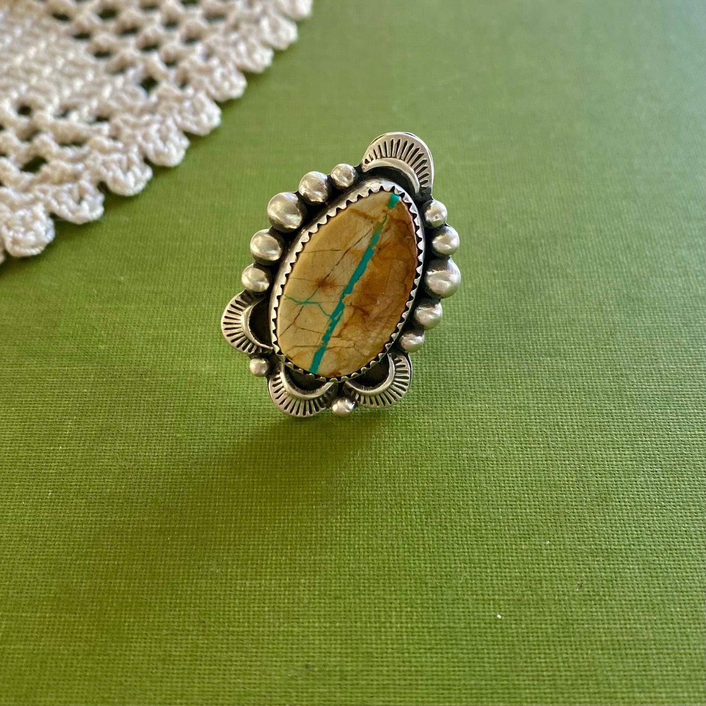 Ribbon Turquoise Ring